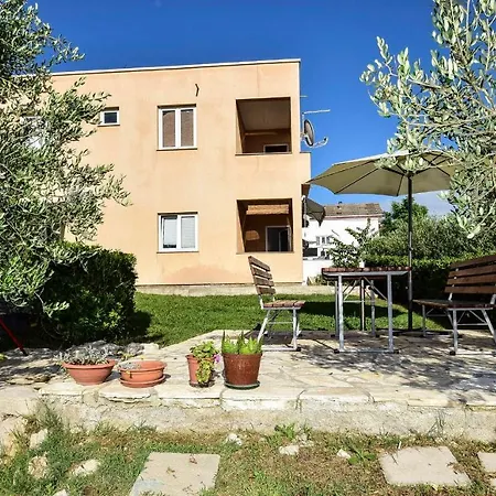 Pensionat Jidra A3 1 Bedroom Apts