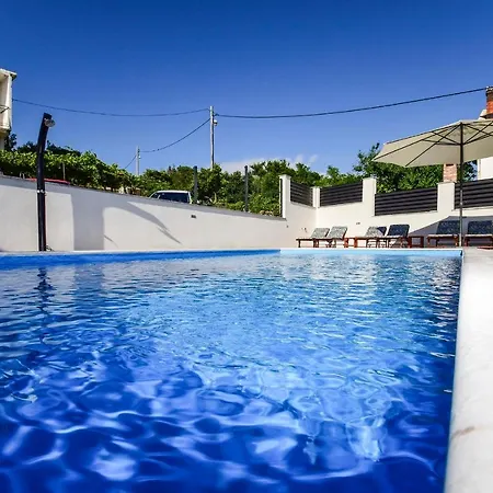 Pensionat Jidra A3 1 Bedroom Apts