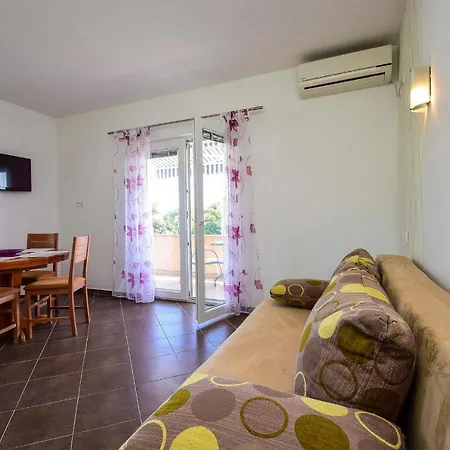Guest house Jidra A3 1 Bedroom Apts